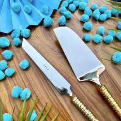 Pod cake server with knife